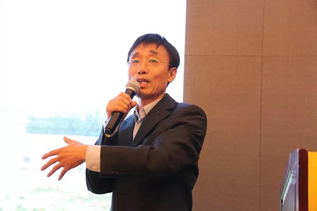 山東埃爾派張景杰董事長:非金屬礦粉體加工與分級技術