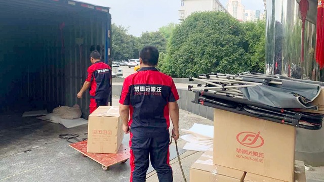 實(shí)驗(yàn)室搬運(yùn)調(diào)試的注意事項(xiàng)有哪些?