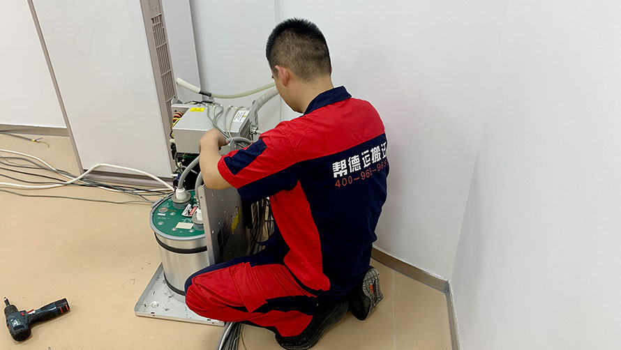 大型醫(yī)療設(shè)備搬運(yùn)過(guò)程應(yīng)注意什么